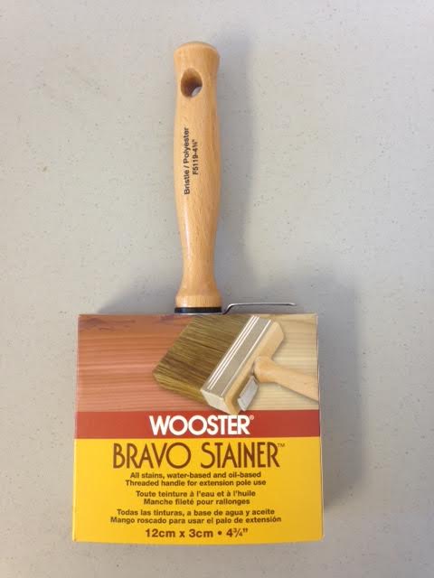 Wooster 4 in. Bravo Stainer Bristle Brush